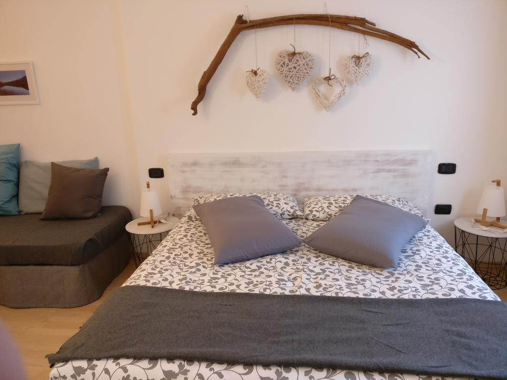 Garnì Al Laghet Hotel Tenno Buitenkant foto